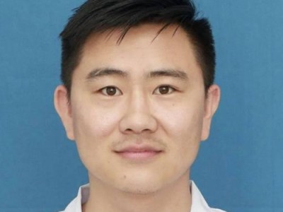 如何治疗宠物罗威纳的鼻炎？（掌握正确的治疗方法，让宠物恢复健康）